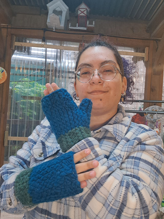 Navy-Green Fingerless Gloves