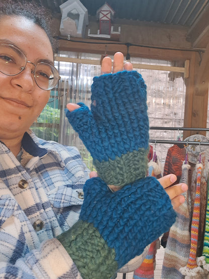 Navy-Green Fingerless Gloves