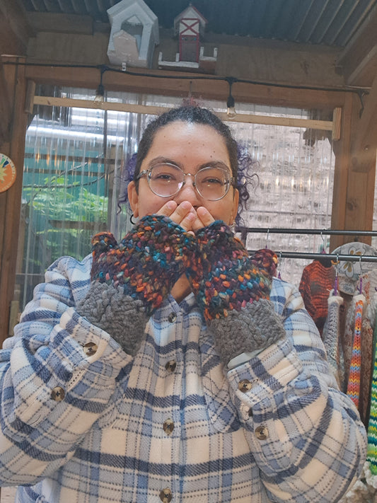 Harvest Fingerless Gloves