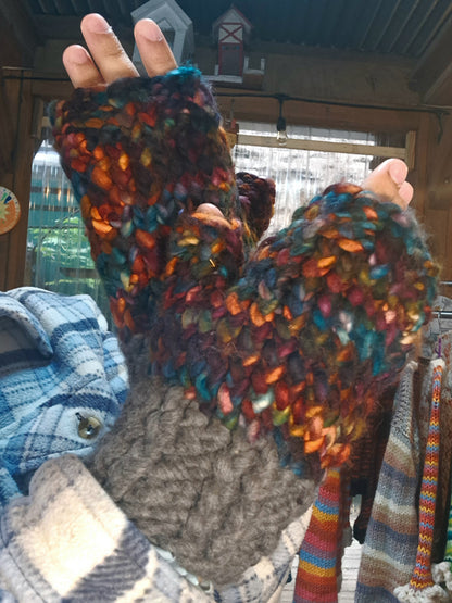 Harvest Fingerless Gloves