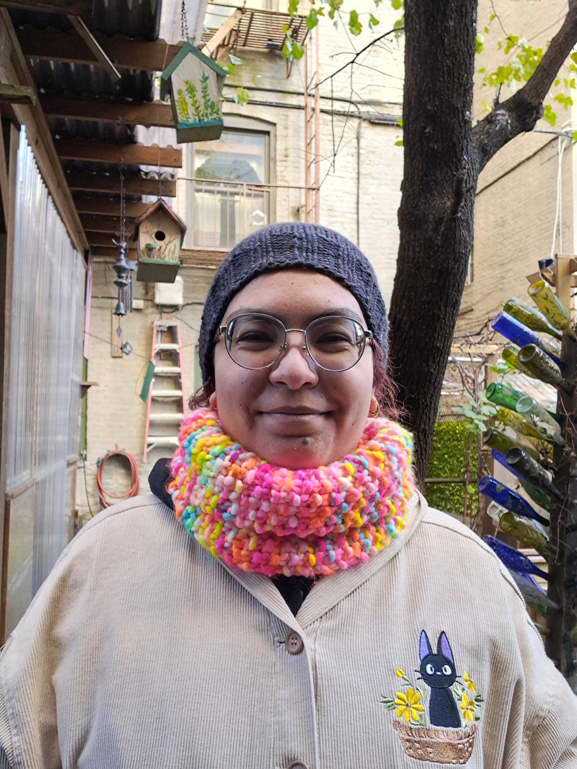 Bright and loud Snood