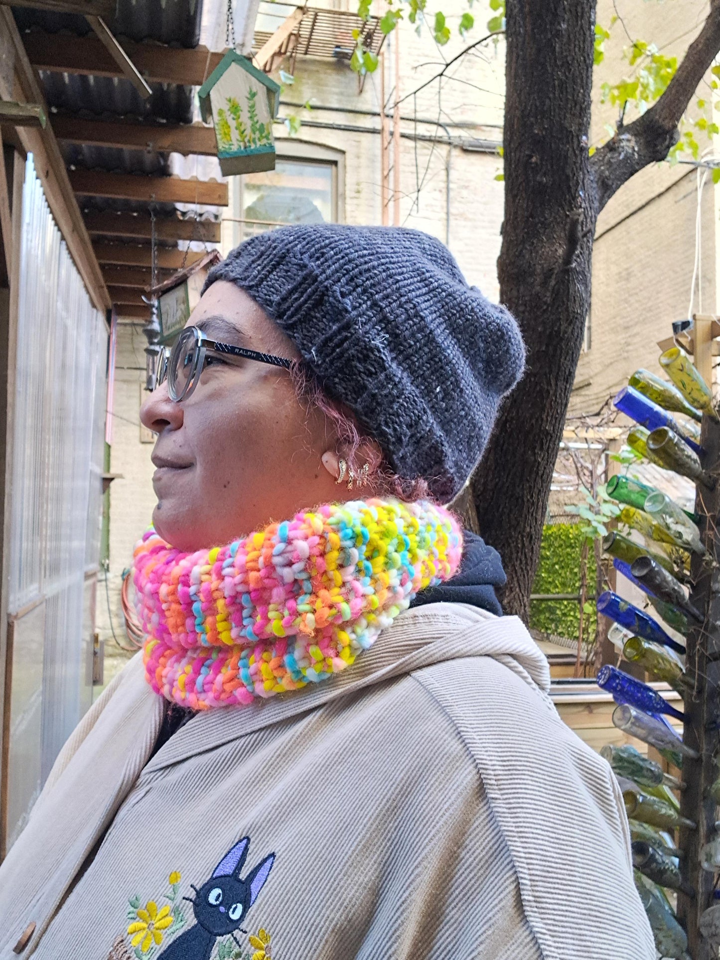 Bright and loud Snood