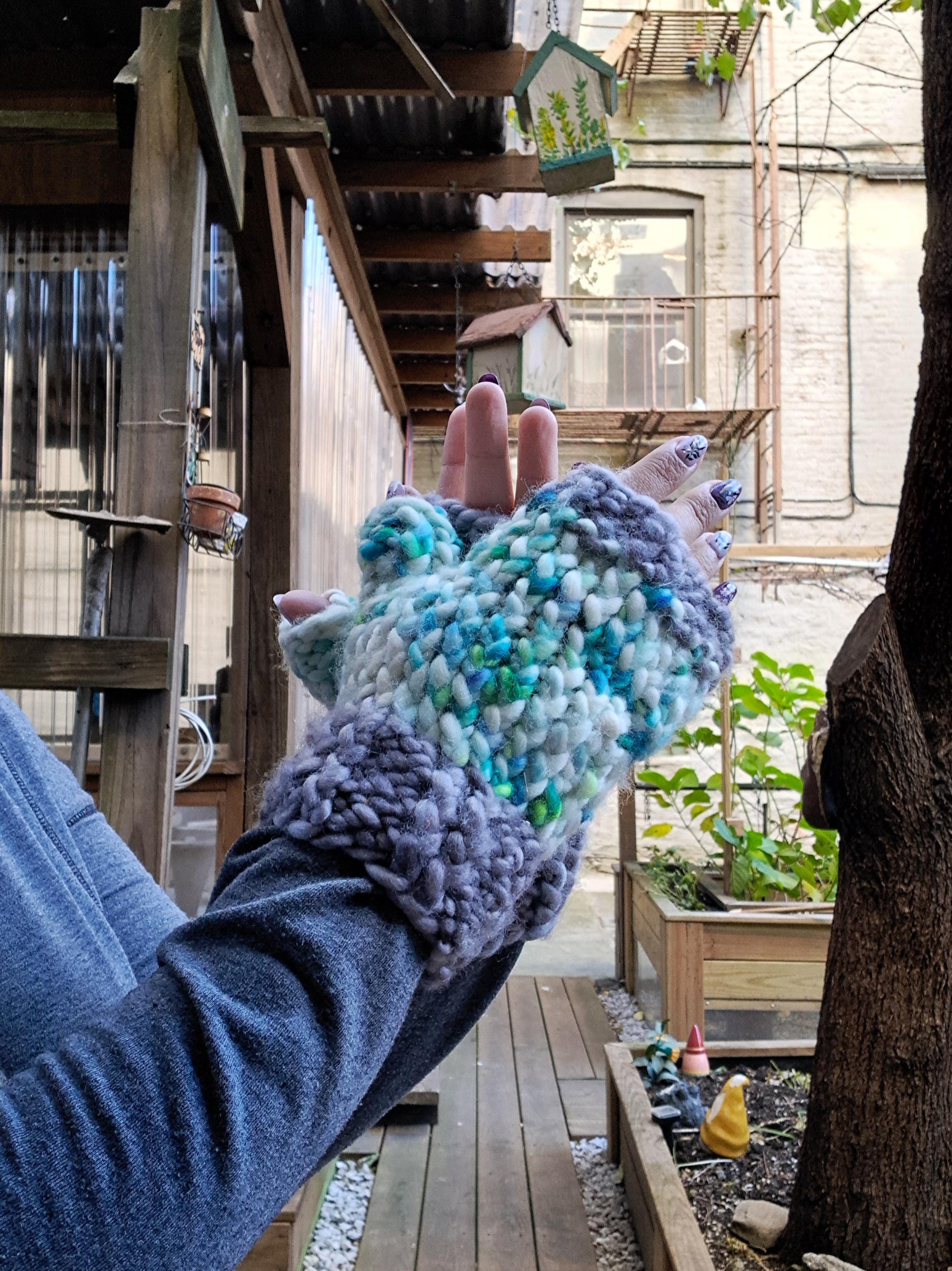 Winter green/grey Fingerless Gloves