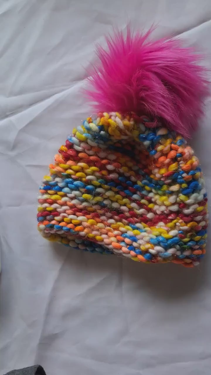 Crayon Sparkle Pompom